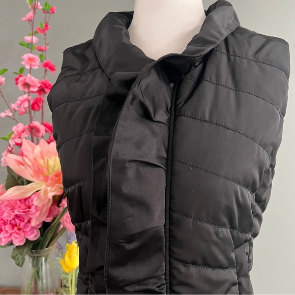 White House | Black Market Vest - Picture 8 of 13